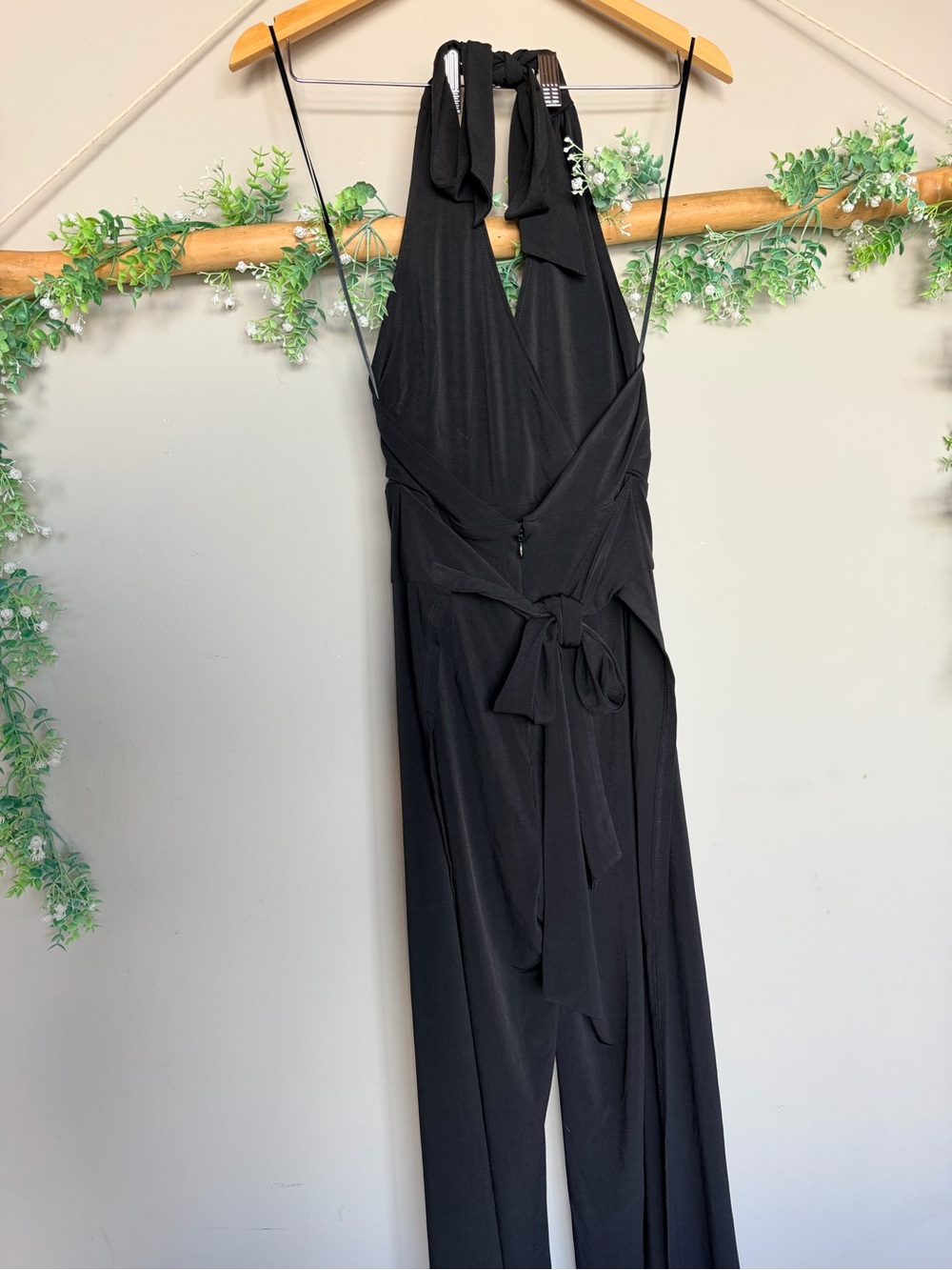 NWT Cache Halter Wide Leg Jumpsuit Open Back XS - Picture 6 of 7